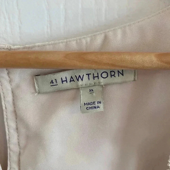 Hawthorn Womens Cream Lace Top - Picture 7 of 10